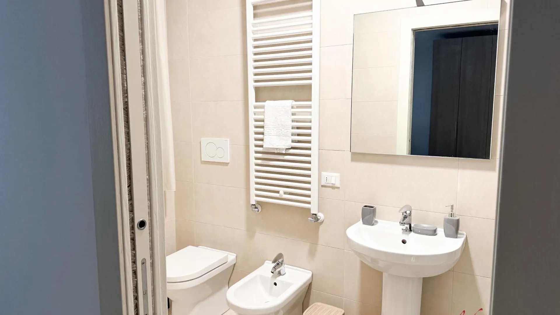 Residence Manzoni فيتشنزا